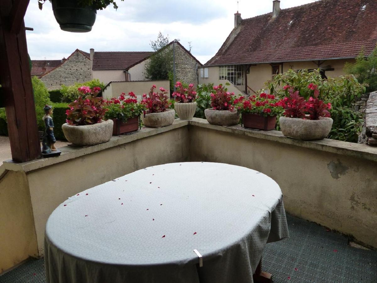 Hotel Le Chaumois Saint-Boil Exterior foto